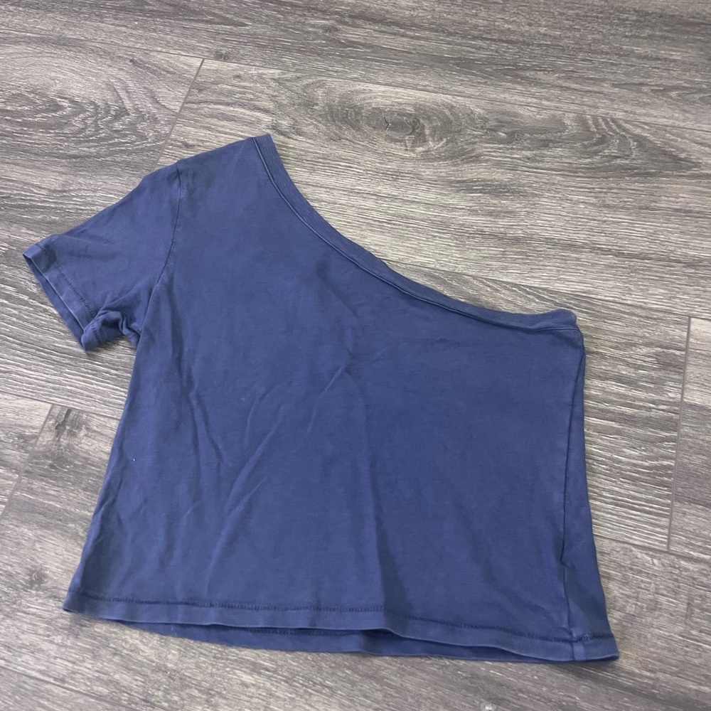 Aerie blue one sleeved t-shirt